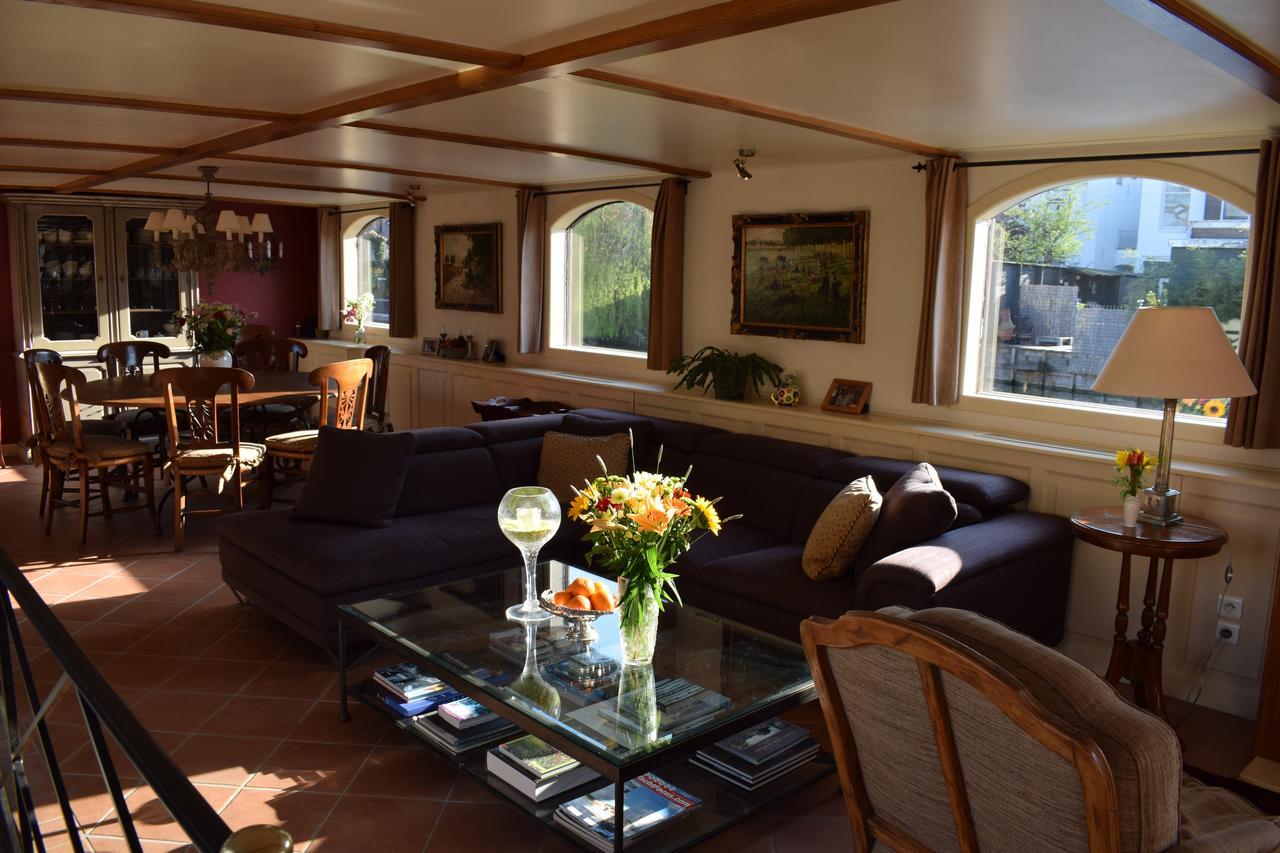 Aurora Bed & Breakfast Schiedam Exterior photo